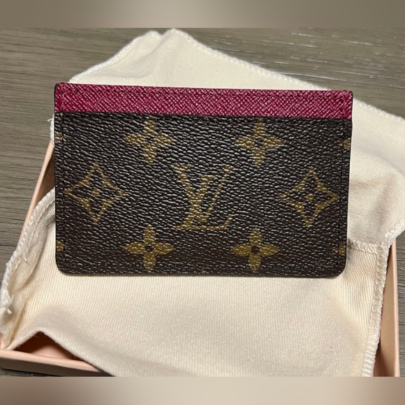 Louis Vuitton Monogram Card Holder - Picture 2 of 7